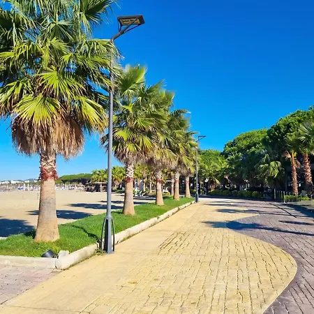 By The Sea In 095 Daire Golem (Tirana)